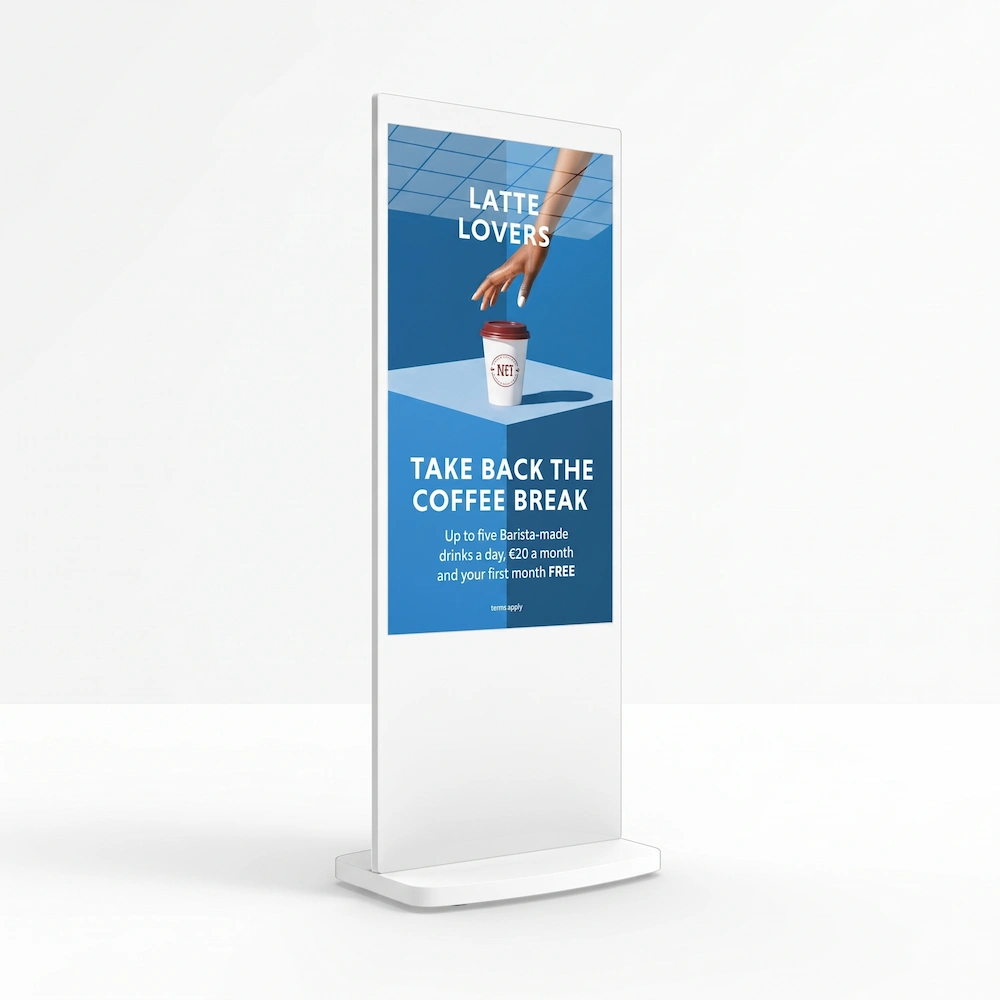 Hvidt totem display til leje på hvid baggrund
